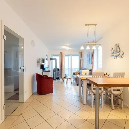 Apartment Liebevoll Eingerichtetes Rechlin